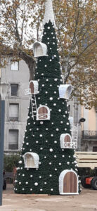 sapin-la-maison-du-pere-noel-12
