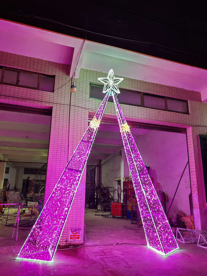 arche-lumineuse-futuriste-couleur-mauve-1