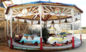Carrousel des années 50 avec voitures anciennes 32 places