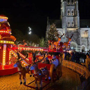 carrousel-traineaux-et-rennes-2