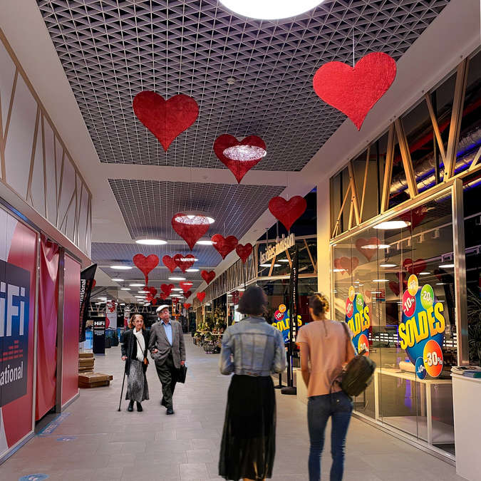 coeur-2d-a-suspendre-65cm-1