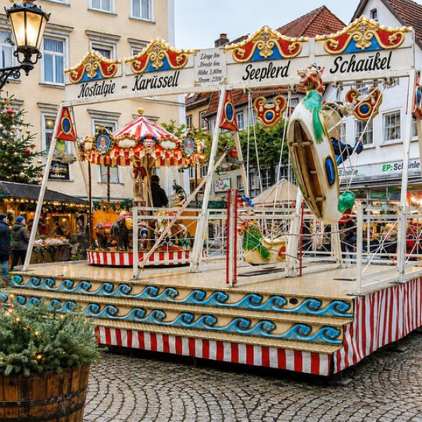 carrousel-balancoire-ancien-4-places-carrousel-11-places