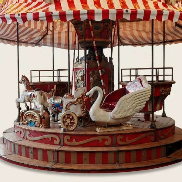 carrousel-bois-sujet-bois-et-deux-siege-tournants-11-sujets-15-places-2